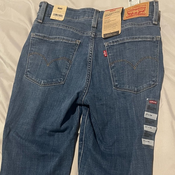 Levi’s 721 HIGH RISE SKINNY WOMEN'S JEANS - Picture 5 of 5